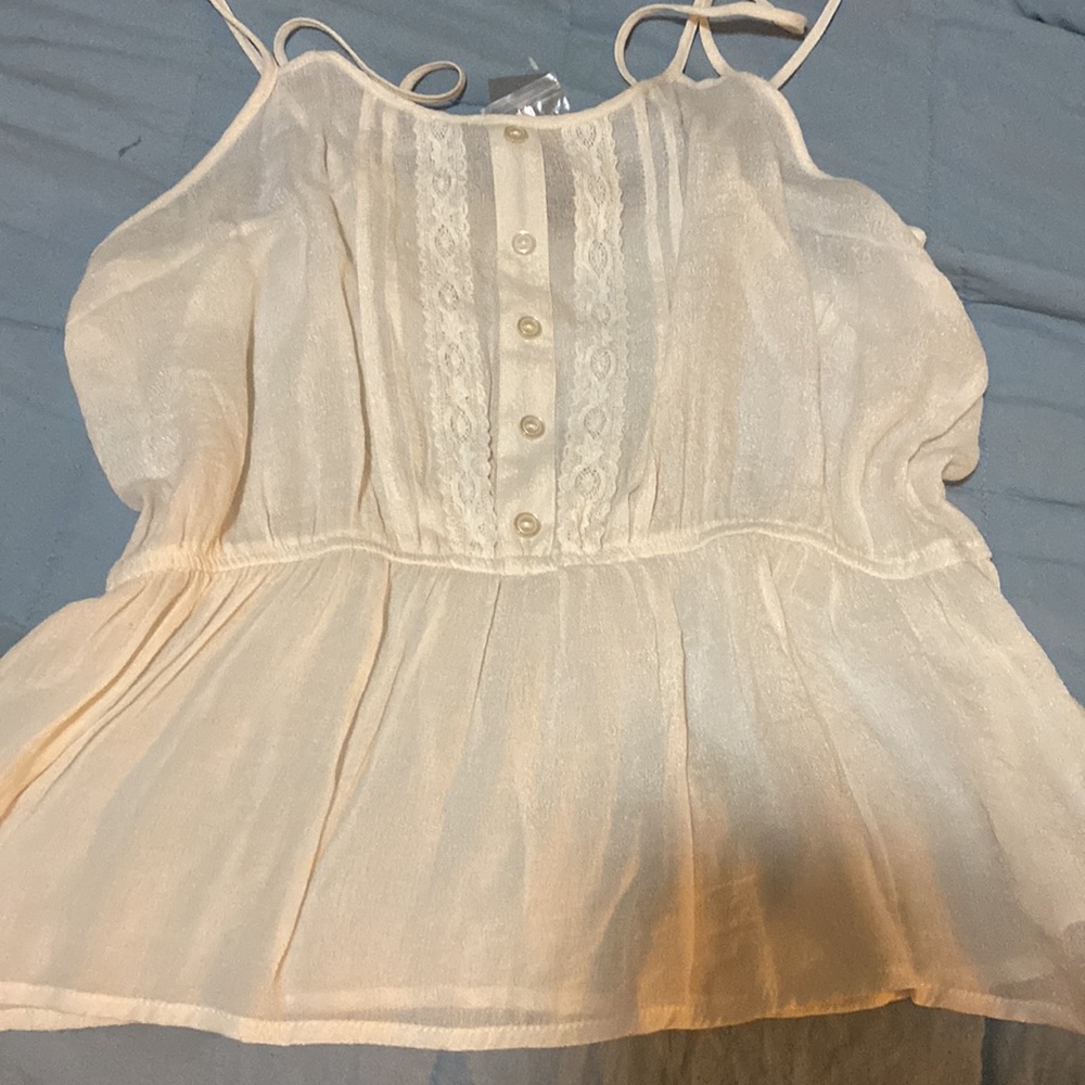 Summer Top!!! - Picture 6 of 6